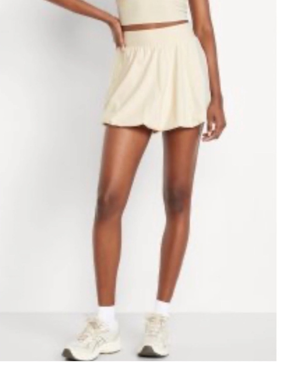 NWT High-Waisted SleekTech Bubble Skort in Wish Bone

Old navy